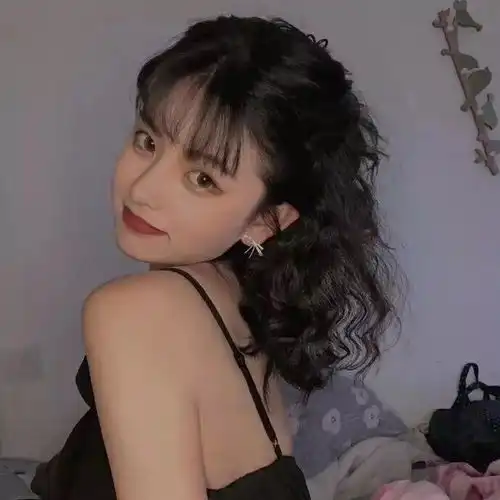 ins慵懒女生头像
