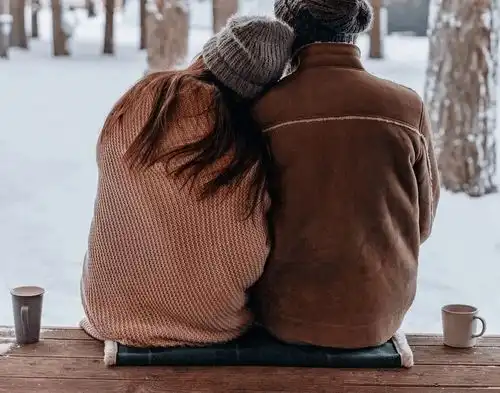 谈一个小奶狗男朋友,你才知道什么是爱情里的温柔
