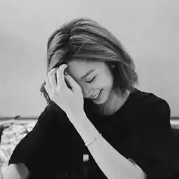 短发黑白头像女生冷酷霸气图片2018别把离开说的那么冠冕堂皇
