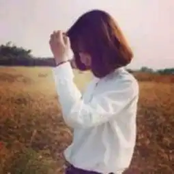 谁有与这个头像一样的情侣头像
