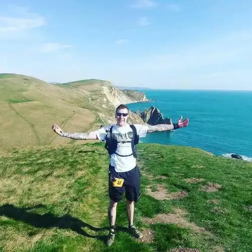 上班想睡觉,都是晨跑惹的祸我们到底该怎样正确晨跑呢
