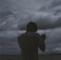 女人是否愿意嫁给离异带小孩的男人,4个长寿女人的回答
