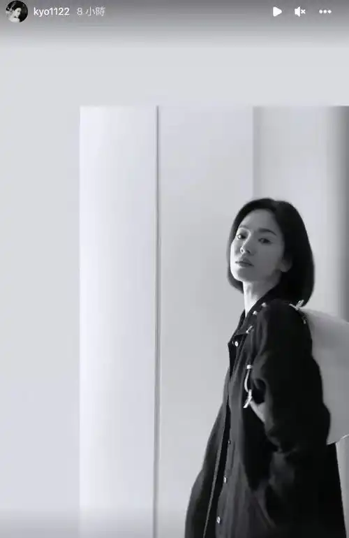 40岁宋慧乔近照曝光剪短发眼眼神忧郁苦瓜脸,女神难道还愁嫁
