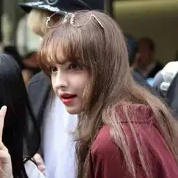 欧美女生头像搞怪原宿2018各色的脸上各色的妆
