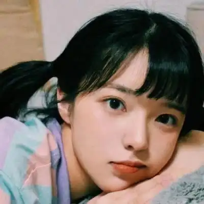超级好看的小姐姐头像
