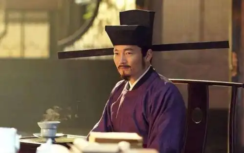 宋朝官员上朝时的帽子为什么有两个长耳朵,这个有什么作用
