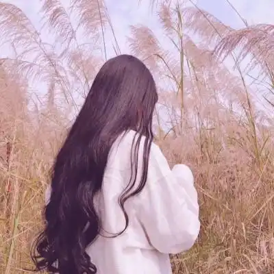 微博情侣头像一男一女,这辈子不后悔遇见你
