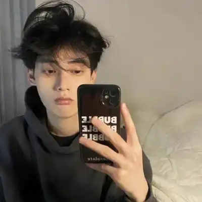 阳光又自然的帅气男生头像,阳光少年帅气ins男生头像
