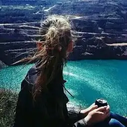 女生头像背影女头高清
