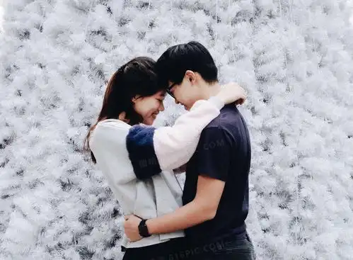 情侣拥抱亲昵jpg图片免费下载编号18ghdyr7v图精灵
