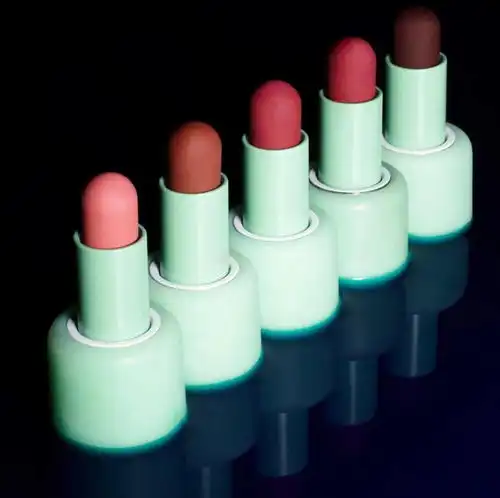 欧美美妆圈卷起来了
