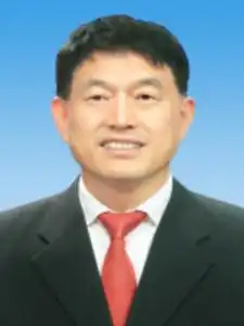 张宏益
