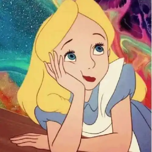 我们都爱自己,胜过爱爱情
