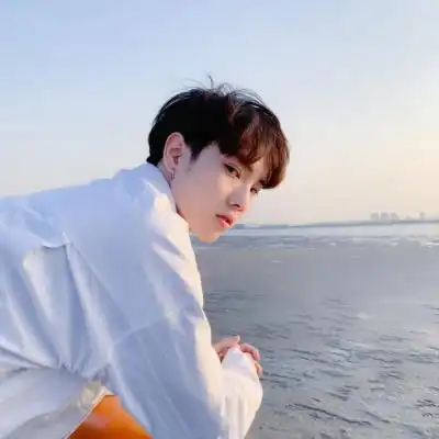 蓝色头像男生高清图片蓝色系帅气有个性