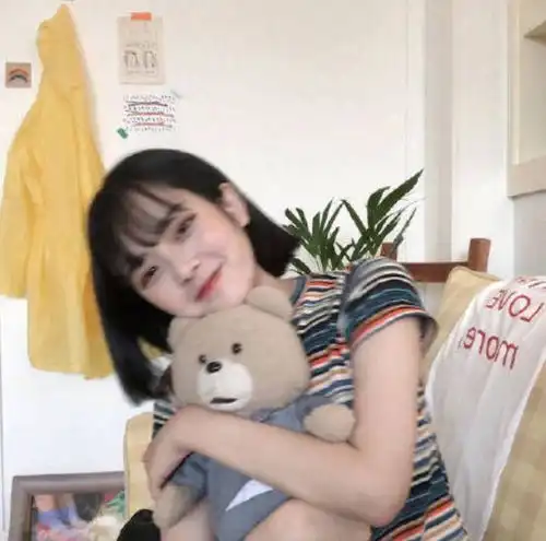 2021年了,有没有那种既好看又不落俗套的头像或情头
