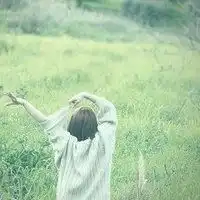 背面头像女生唯美漂亮漂亮的女生背影头像大图
