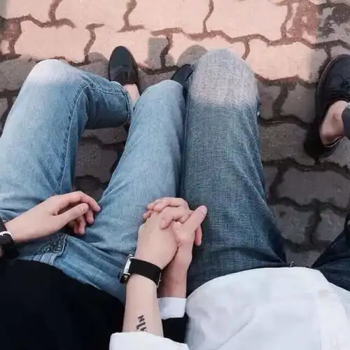 情侣头像,受控,牵手照
