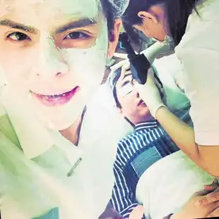 女友嫌弃长得太丑华裔男子整容6次酷似罗志祥
