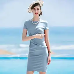 我没瞎说,今年的新款裙子,比去年洋气时髦多了
