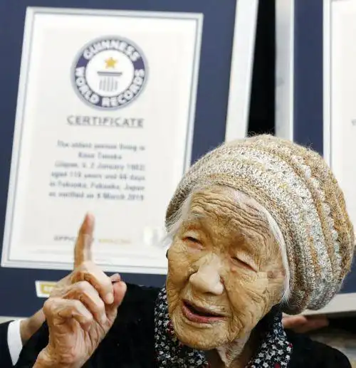 古往今来,为何在长寿老人之中,大多都是很少习惯体育锻炼的人
