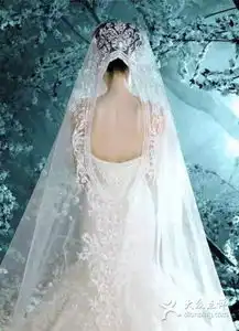 青岛百瑞婚纱礼服馆
