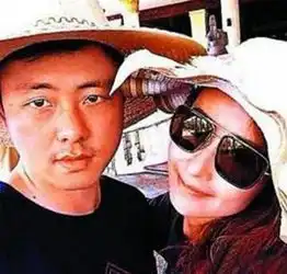 250颗水晶9亿人民币造龙献婆婆,吴佩慈6年生3娃都没能转正嫁豪门,这回拼了
