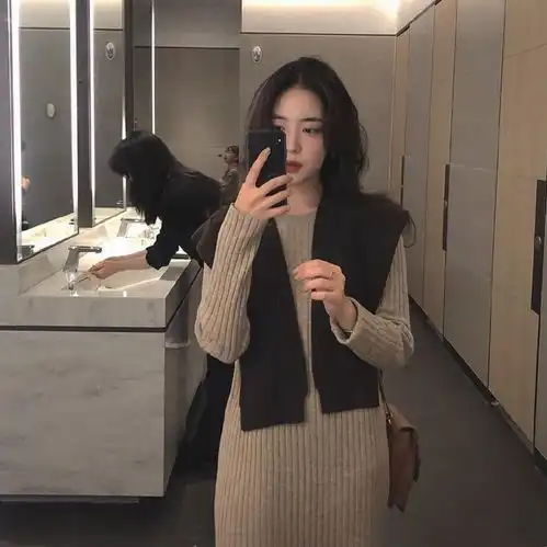 宅家穿搭指南还在睡衣度日吗试试这些舒适慵懒又好看的搭配
