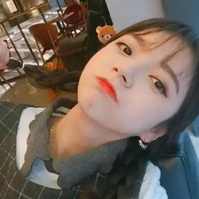 一旦选择了远方,别回头就大踏步的前进
