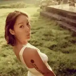 她曾是很多男人的女神,最后拯救别人的基因去了
