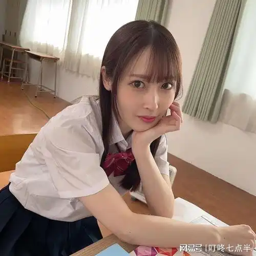 日本女星桥本有菜与美谷朱音双双展现日本魅力
