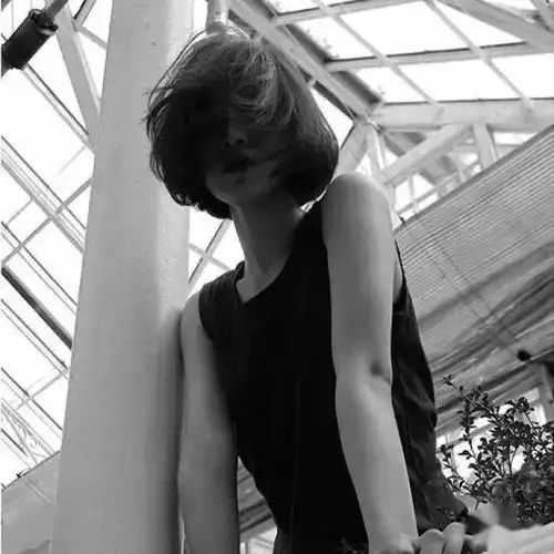 个性黑白头像来袭,等待你签收
