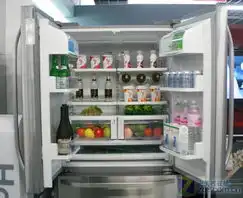 对开门抽屉式设计海尔冰箱价格小降
