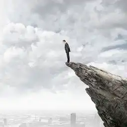 站在悬崖上俯瞰城市的男人图片高清图片免费下载jpg格式1000像素编号26050190千图网
