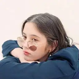 qq头像欧美风女生气质
