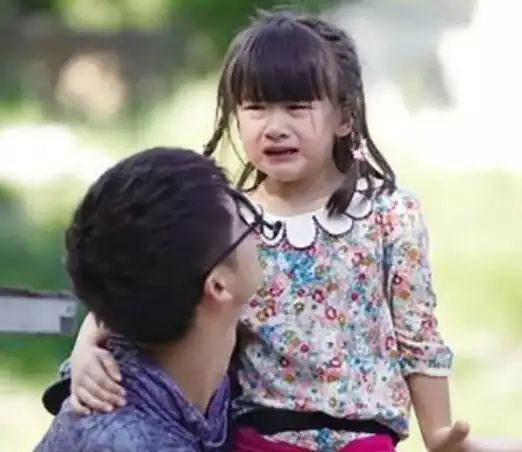 养儿有3忌,养女戒3欲,家长做到了,孩子未来更优秀
