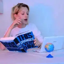 头像欧美范的那种不要抽烟动作夸大那种
