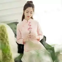 丁香一样的姑娘
