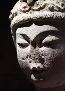 东京国立博物馆里的中国佛像
