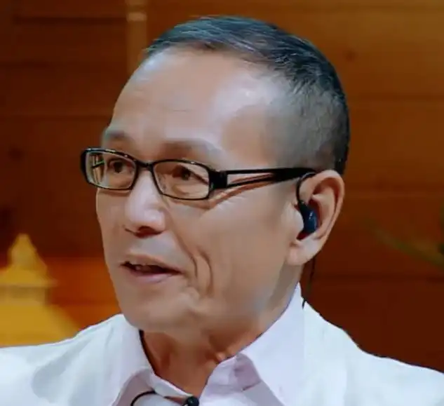 男生刹车还要伸手,任爸爸直言本能反应,程丽莎却说郭晓冬不会
