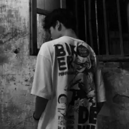 2020黑白男生背影头像伤感图片,只要你还活着就有希望
