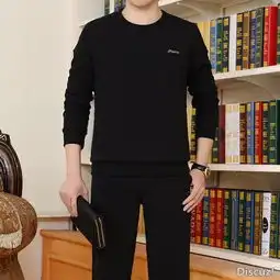 春秋季都能穿的男士运动套装,这十款尤其适合中老年穿,真显帅气
