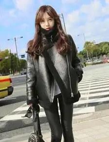 初秋衣柜少不了这样一款帅气的外套哦
