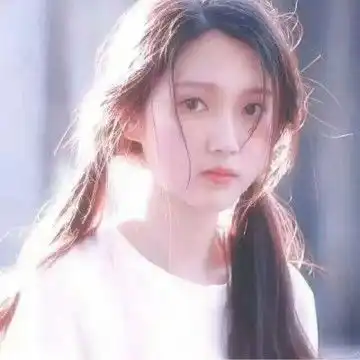 2021年最火爆的可爱系列女生头像
