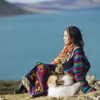 藏族姑娘的头像图片微信头像图片大全
