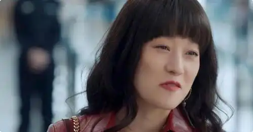 错位马伊琍原生态的雀斑脸,打了多少国产剧假警察的脸
