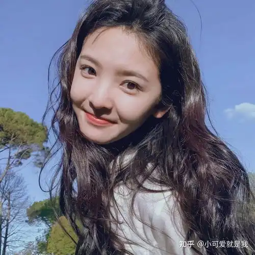 何晋龙解读清纯初恋脸章若楠
