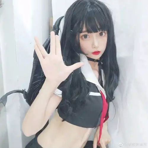 cosplay恶魔少女漂亮美女小姐姐
