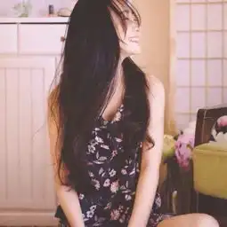 求四张闺蜜头像,最好是同一个人........
