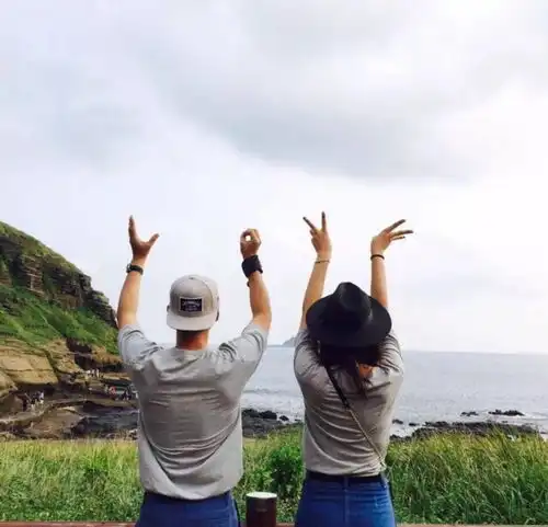 7种高甜情侣拍照姿势,不会拍照的学起来
