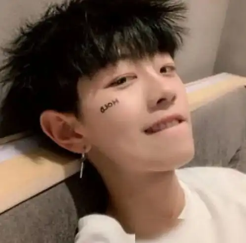 男生明明喜欢你,却对你忽冷忽热,大多是这3原因,不服来辩
